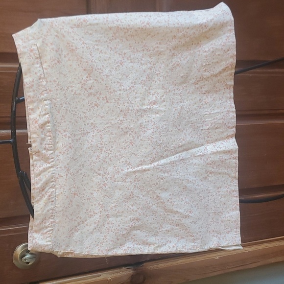 American Eagle Outfitters Stretch Zip Dainty Floral Sz. 4 Skirt - Picture 9 of 12